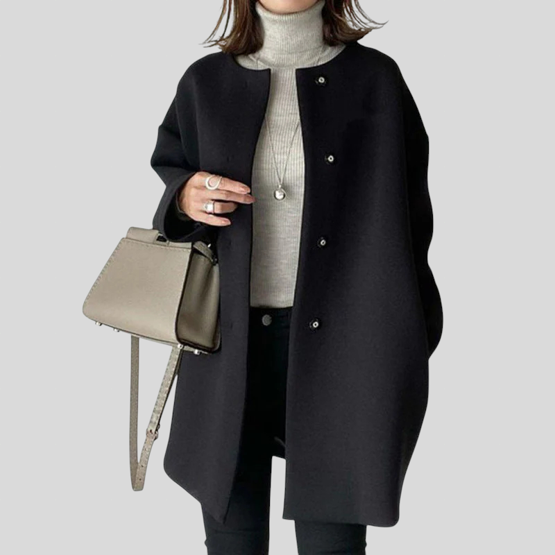 Lia – Elegantni Kaput Ravnog Kroja