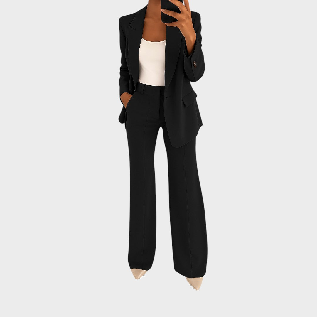 Marija - Odijelo moći i stila